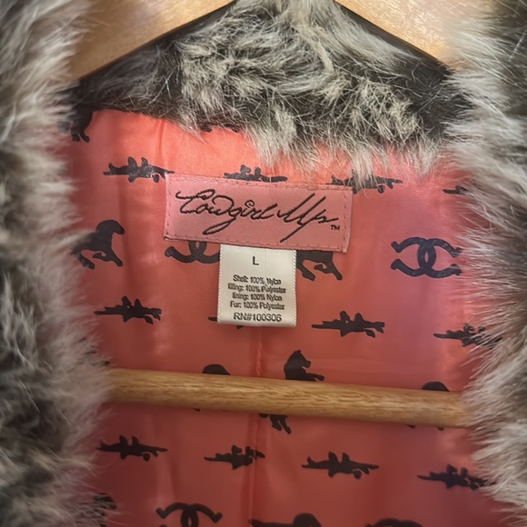 Cowgirl up puffer vest - Picture 4 of 5